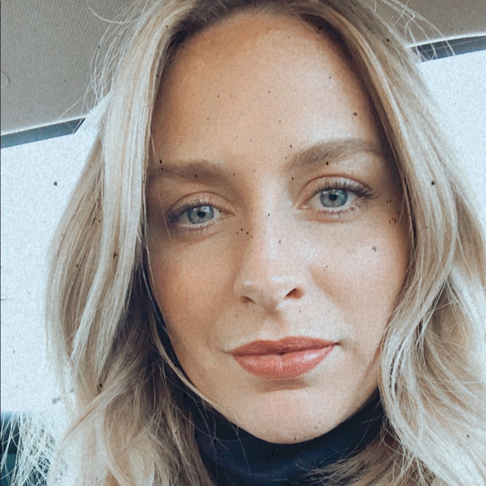 Meet your Posher, Roni